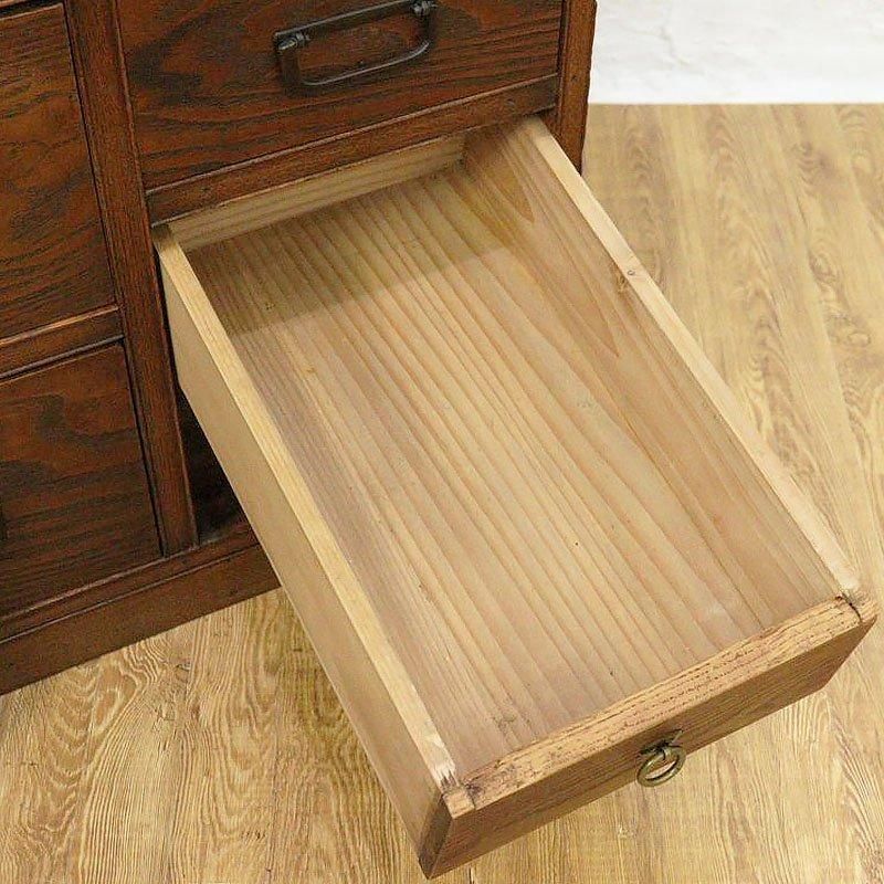 アンティーク好き必見！ アンティーク箪笥 英国から届いたアンティークのチェスト、マホガニー材のチェスト