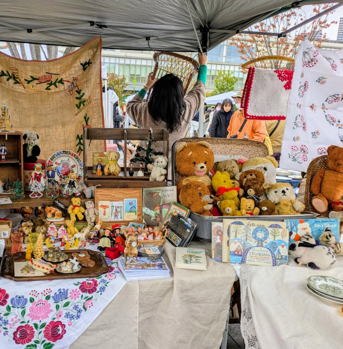 ¤λԤˤơ襤ƥΤ̤ߤƤͻ