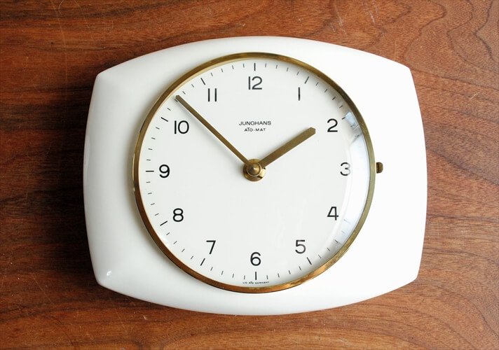 ドイツ製 Junghans 陶器の壁時計 ユンハンス ヴィンテージ 電池式 壁掛け時計 セラミック キッチンクロック アンティーク