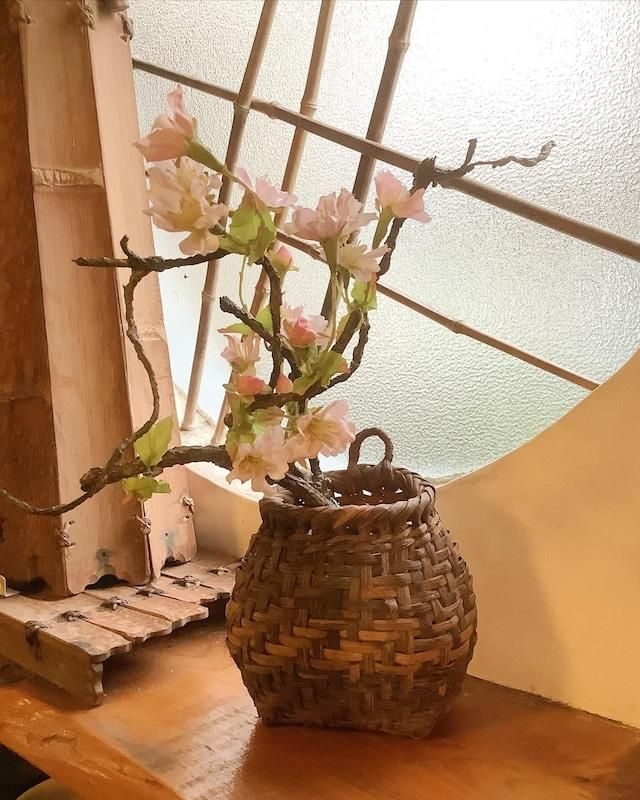 アンティークバスケット・花かご特集|自然素材・ヴィンテージ一覧 アンティークバスケット・花かご特集|自然素材・ヴィンテージ一覧