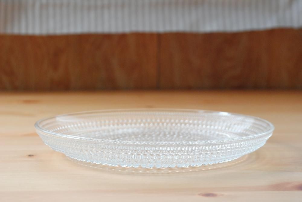 希少 ヴィンテージ　カステヘルミ　ヌータヤルヴィ  17センチプレート　2枚 ヌータヤルヴィ カステヘルミ プレート 17cm ヴィンテージ