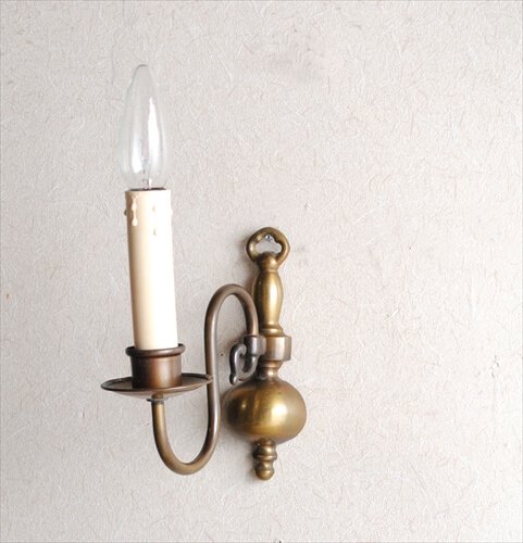 フランス買い付け 真鍮 ウォールライト スコンス キャンドル型 燭台 ピクチャーランプ ブラス 壁付け 照明 アンティーク_230615