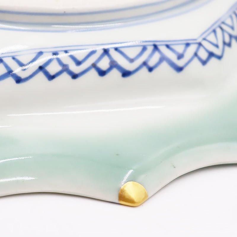 金継ぎ】手描き 青磁 染付 変形皿 大皿 花形 星形 飾り皿 盛り皿 金継ぎ】手描き 青磁 染付 変形皿 大皿 花形 星形 飾り皿 盛り皿