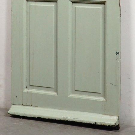 2 Glass Mahogany