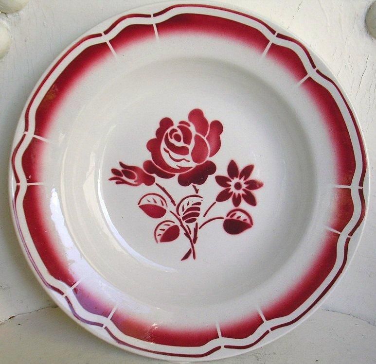 フランス製1900年代初の優雅なローズモチーフスープ皿