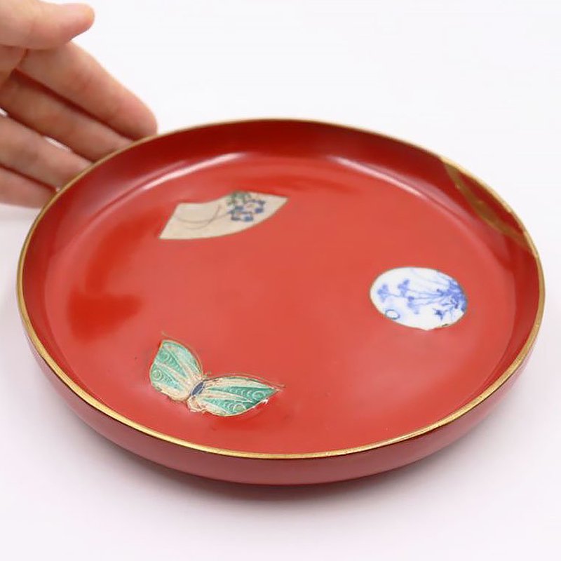 【金継ぎ】希少 珍品 図変わり 朱塗り 陶磁器 埋め込み 木皿 菓子皿 かわいい 大正時代 和食器 和骨董 漆塗り