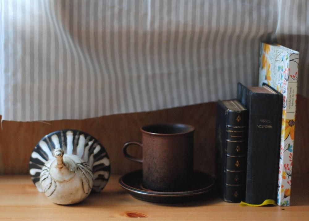 ヴィンテージ デンマーク 陶器の孔雀 オブジェ ハンドメイド