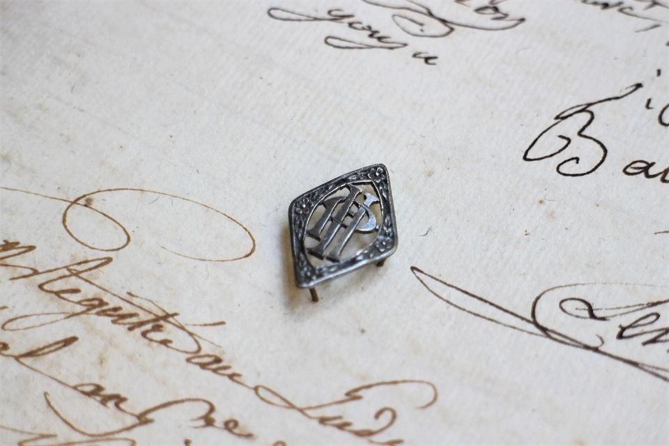 フランス製アールヌーボー 銀製モノグラムレター1900年頃