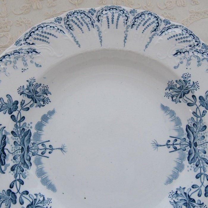 TB0663B
ե󥹡St.Amand Hamage Regence֥롼ܥ˥롡ץץ졼ȡB