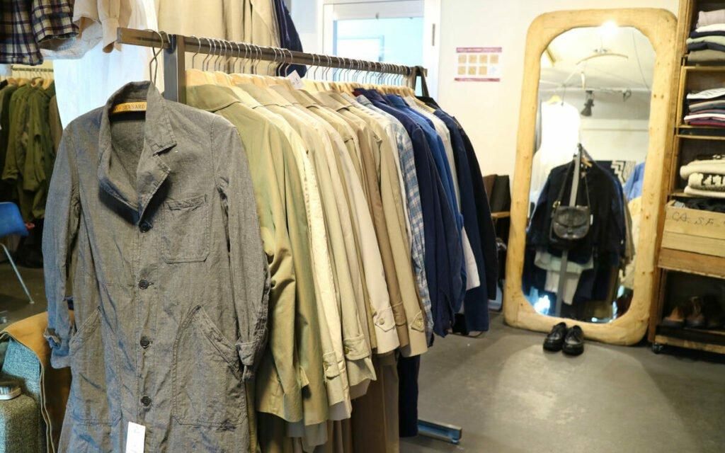 [] SELL,BUY&CARE omŹ