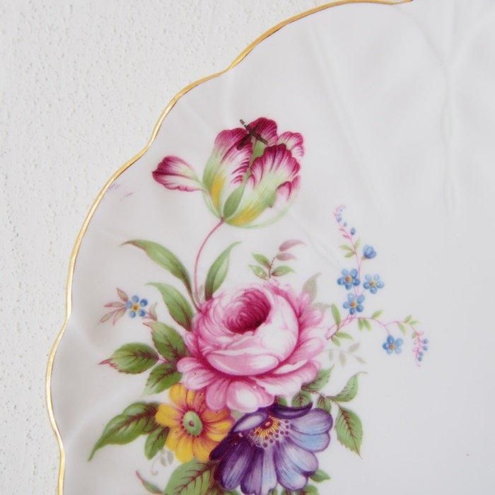 TB0703A
ꥹAYNSLEYեץ졼ȡA