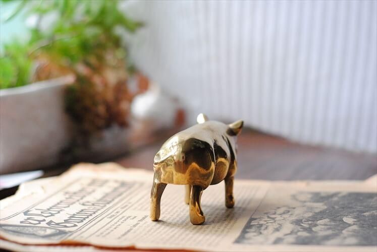 フランスのブロカントから 真鍮のブタ オブジェ ブラス 豚 Pig フランスのブロカントから 真鍮のブタ オブジェ ブラス 豚 Pig