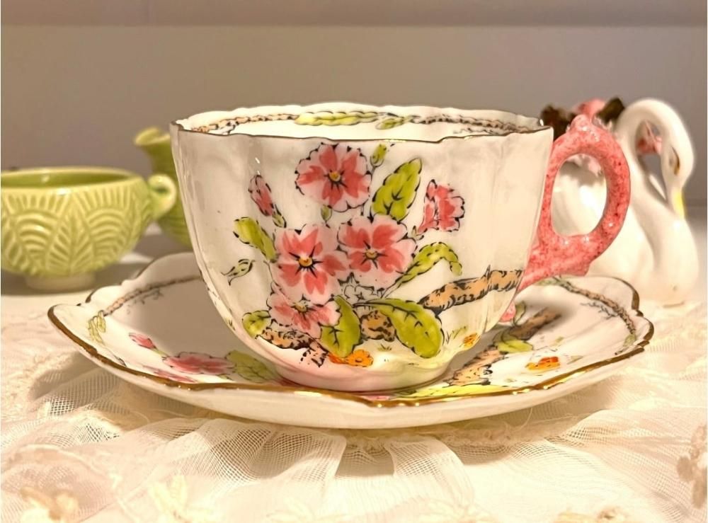 パラゴン 手描き 桜柄 ティーカップ&ソーサー - ANTIQUE LEAVES パラゴン 手描き 桜柄 ティーカップ&ソーサー - ANTIQUE LEAVES