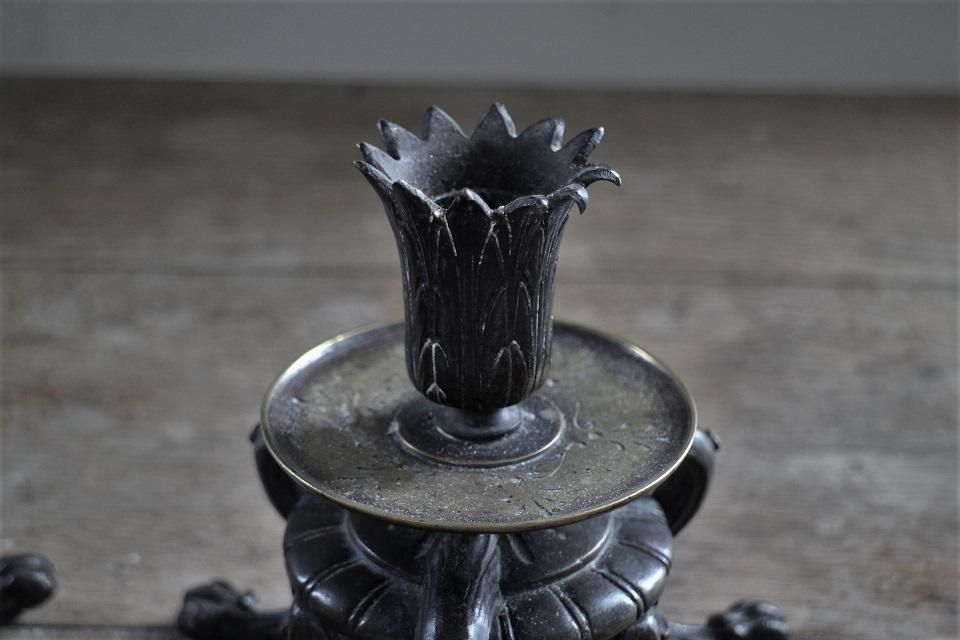 フランス製アンティークブロンズキャンドルスタンド重厚な一対