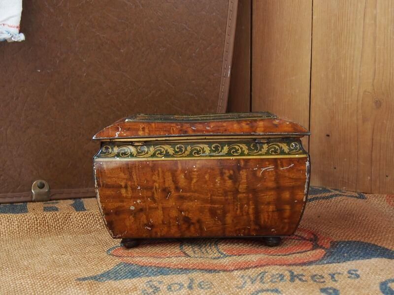 ꥹƥӥåȴ̡BISCUIT TIN