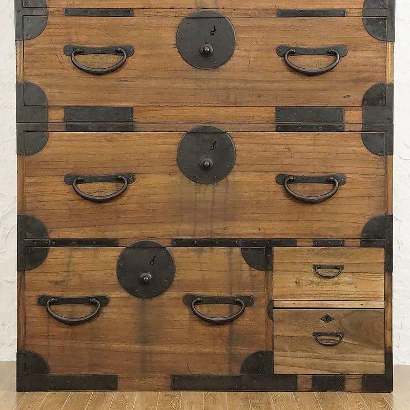 二段重ね 和箪笥 和家具 時代箪笥 チェスト 重厚感 時代金具 二段重ね 和箪笥 和家具 時代箪笥 チェスト 重厚感 時代金具