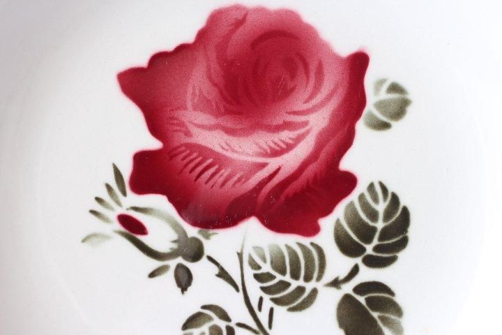 アンティークフランス 赤ピンク バリオンローズステッチ 西洋菊 リネンドイリー Vintage English Chippendale Pattern Red Rose Pink Transferware