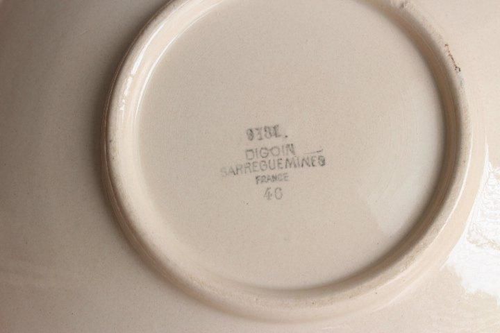 ローズ柄　アンティークのお皿 (サルグミンヌ)　フランス製 フランス製アンティーク1940年代 ローズモチーフの優雅なお皿