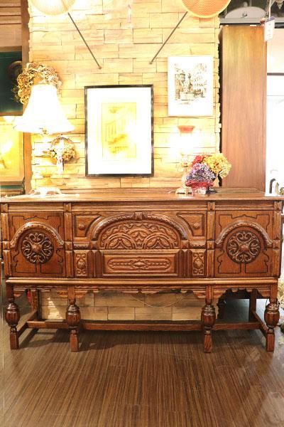 アンティーク ブリティッシュオーク リビングサイドボード