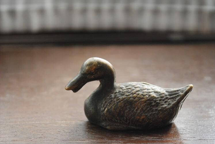 ドイツから 小さな真鍮のカルガモ オブジェ 1羽あたり ブラス ドイツから 小さな真鍮のカルガモ オブジェ 1羽あたり ブラス