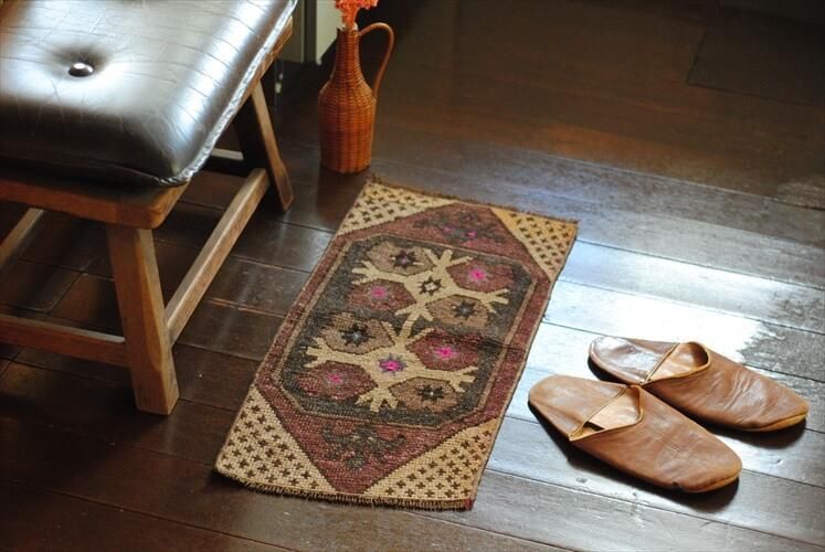 ヴィンテージ トルコ Kars産 オールドキリム ラグ