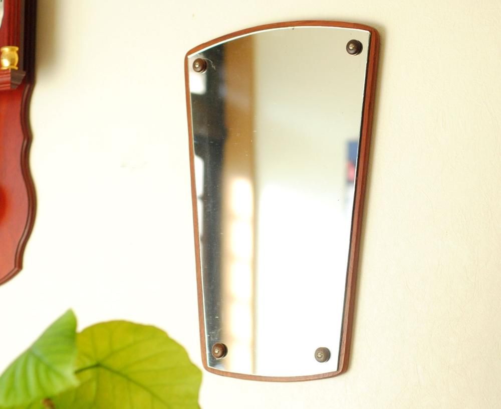 ベルギー製　1960年代　照明付き　オーバル型　アンティーク　ミラー　壁掛け式 ベルギー製1960年代照明付きオーバル型アンティークミラー壁掛け式