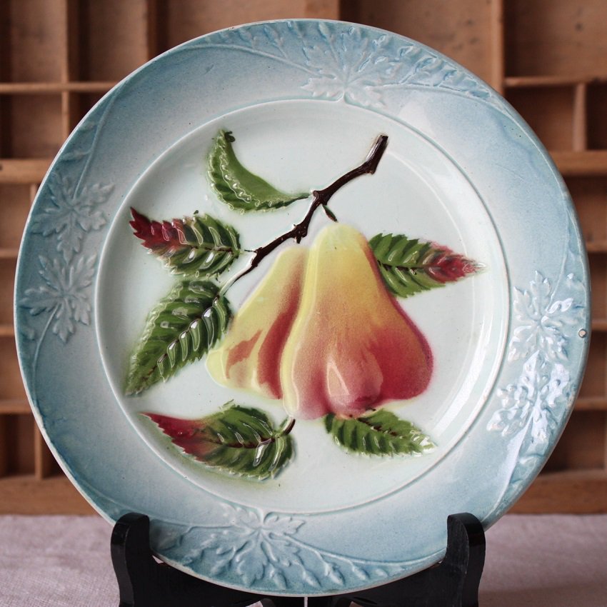 フランス アンティーク バルボティーヌのお皿 洋ナシ - 骨董