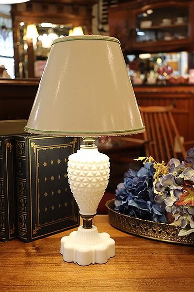 【1960s USA vintage】ビンテージ ホブネイル テーブルランプ 1960s USA vintage】ビンテージ ホブネイル テーブルランプ