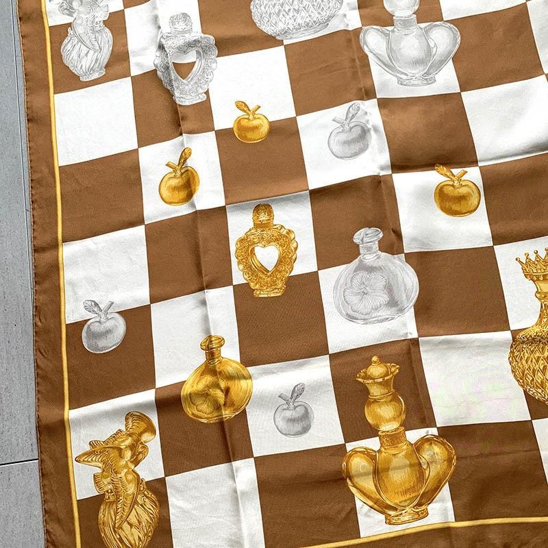 NINA RICCI スカーフ　未使用 新品未使用】NINA RICCI ニナリッチ 綿シルク ハンカチ/スカーフ