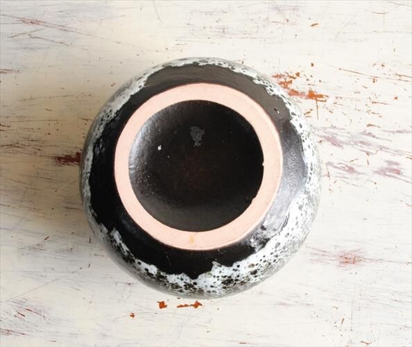 ドイツから ヴィンテージ 陶器の花瓶 花器 Art pottery Fat Lava ドイツから ヴィンテージ 陶器の花瓶 花器 Art pottery Fat Lava