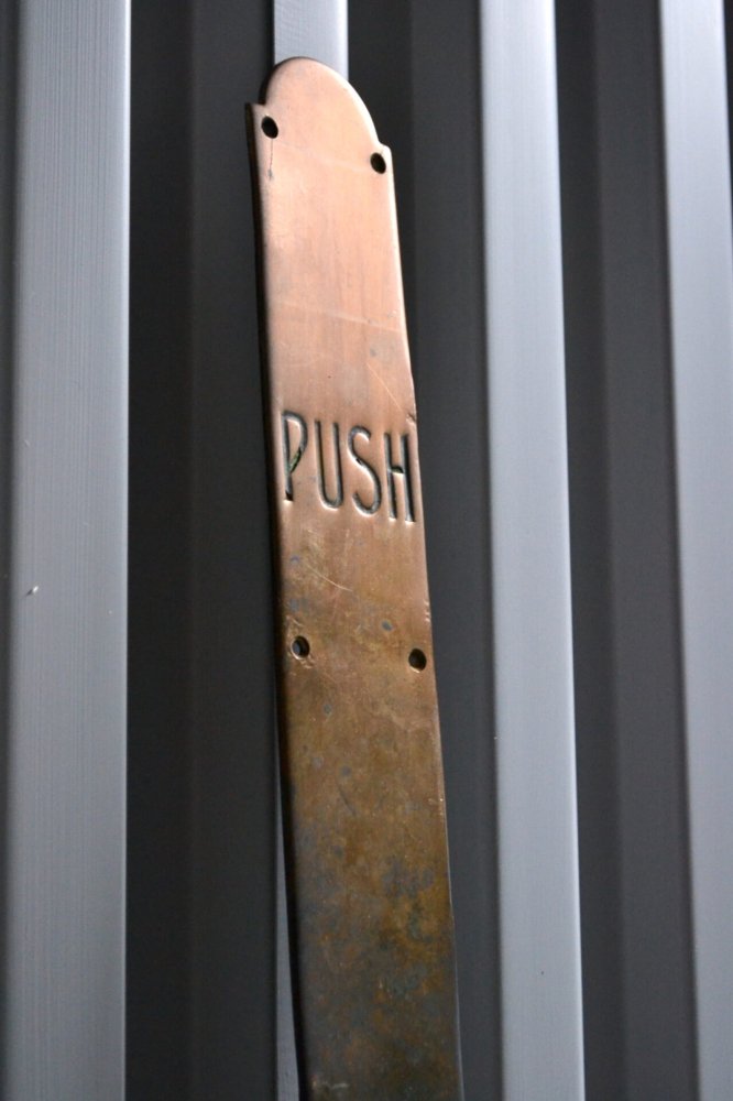Push plate