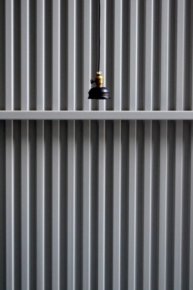 Telescopic shade tent blackout lamp