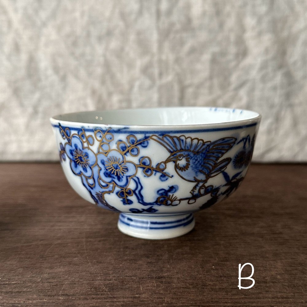 ブルーが清楚なすずめの茶碗 (B)