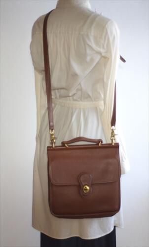 USA製 COACH オールドコーチ レザー 2way ショルダーバッグ USA製 COACH オールドコーチ レザー 2way ショルダーバッグ