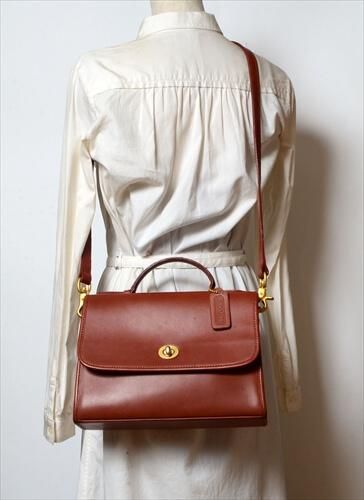 COACH オールドコーチ レザー 2way ショルダーバッグ COACH オールドコーチ レザー 2way ショルダーバッグ
