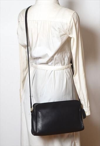 オールドコーチ　ブラック　レザー　ショルダーバッグ　vintage coach. COACH - オールドコーチ ショルダーバッグ ターンロック レザー