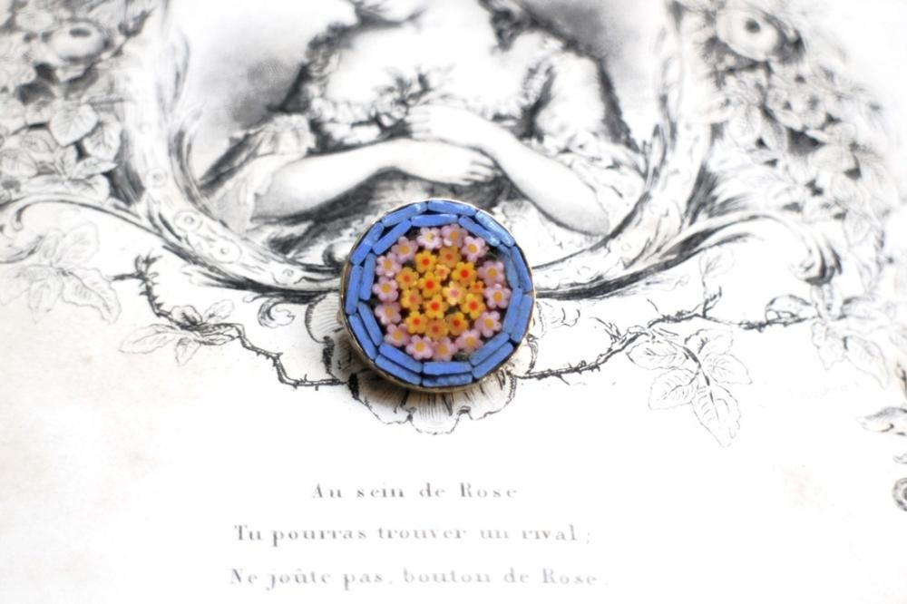 繊細なイタリア製アンティークモザイクブローチ