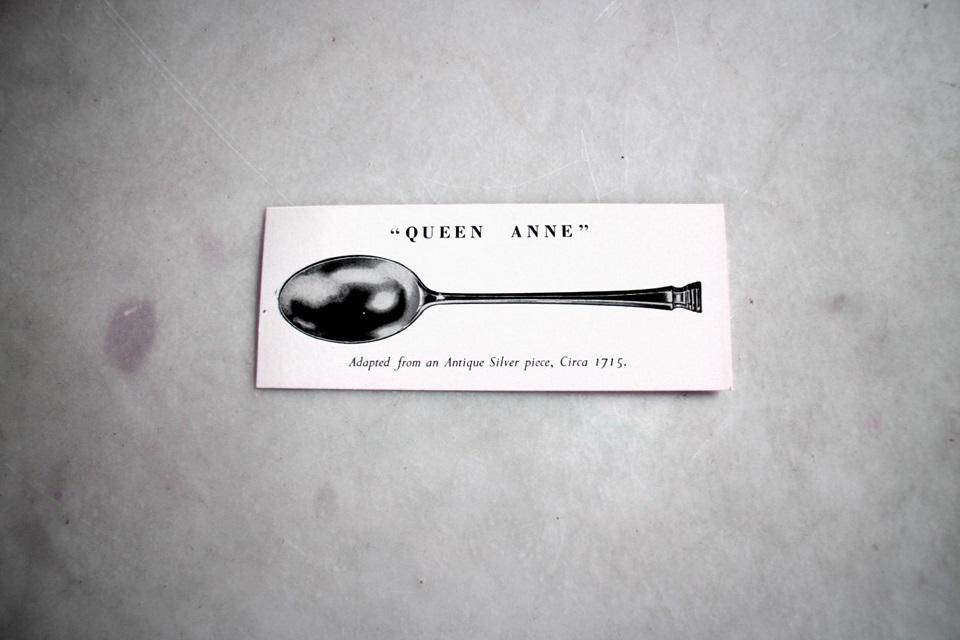 イギリス シェフィールド Francis Howard社『QUEEN ANNE
