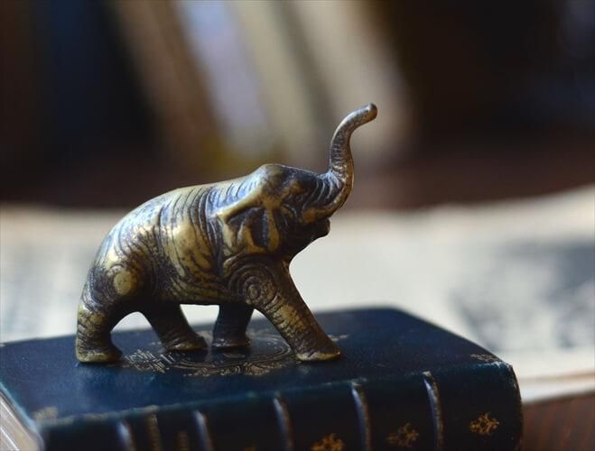 ブロカント 真鍮のゾウ オブジェ インテリア アンティーク