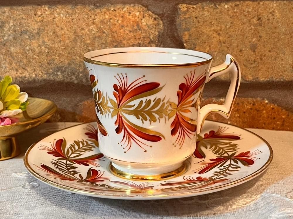 フェントン 水色鶴のフィギュリン - ANTIQUE LEAVES フェントン 水色鶴のフィギュリン - ANTIQUE LEAVES