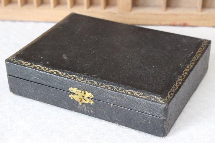 ե󥹥ƥ ᥿åΥס 11ܥåȡåե󥹤ȯ