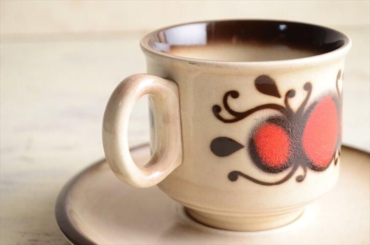 ROSSO REGALE ロッソレガーレ　カップアンドソーサー アンカーホッキング ロイヤルルビー 赤 コーヒーカップ ソーサー