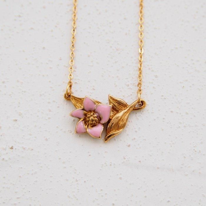 CJ6584
AvonܥLilac Treasuresɥȡ󡡥ԥ󥯥եͥå쥹ڥ