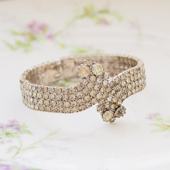 CJ7239
Unsigned BeautyСȡ󡡥ꥢ饤󥹥ȡ󡡥Х󥰥