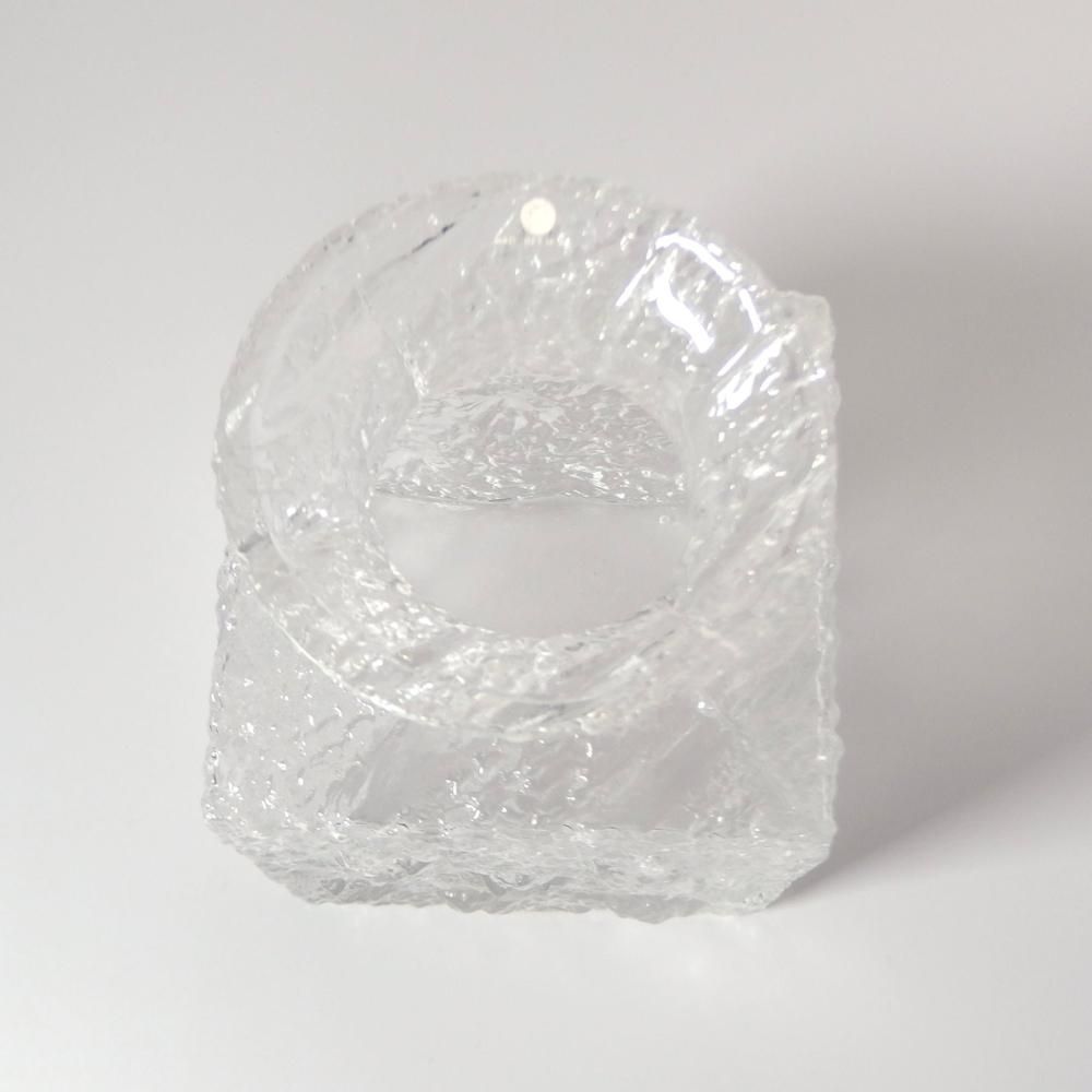 ̲ ե ơiittalaʥå Crocusʥåvase