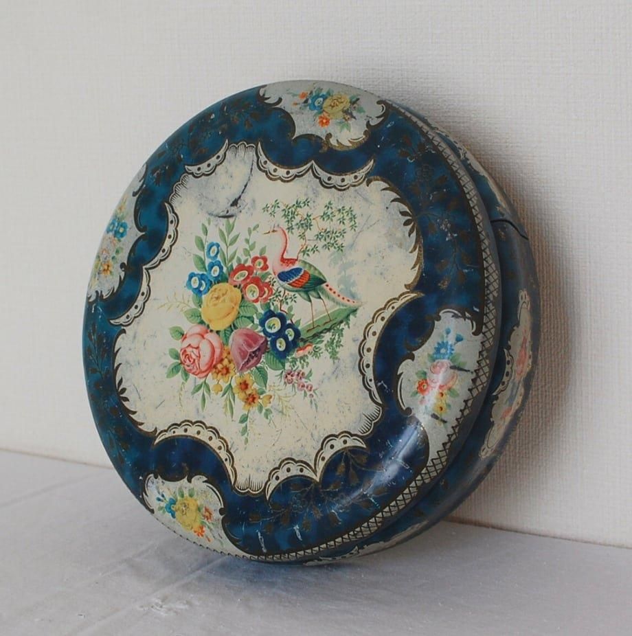 アンティークのTIN缶 C.W.S ビスケットの缶 イギリス - ANTIQUE アンティークのTIN缶 C.W.S ビスケットの缶 イギリス - ANTIQUE