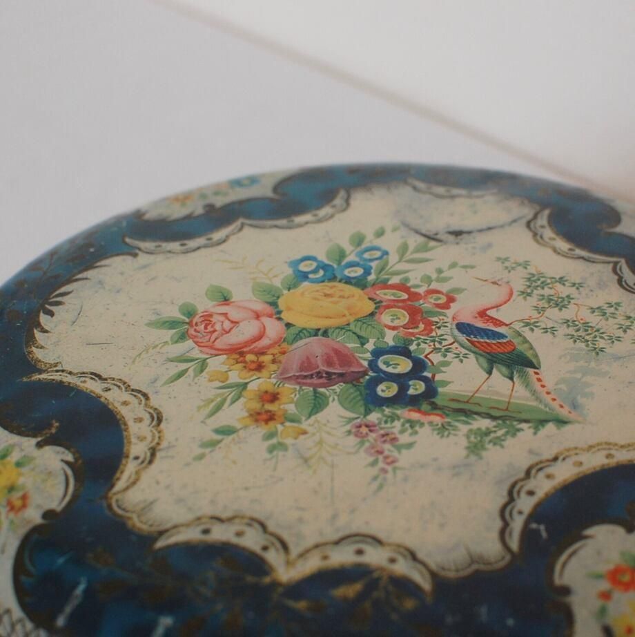 アンティークのTIN缶 C.W.S ビスケットの缶 イギリス - ANTIQUE アンティークのTIN缶 C.W.S ビスケットの缶 イギリス - ANTIQUE