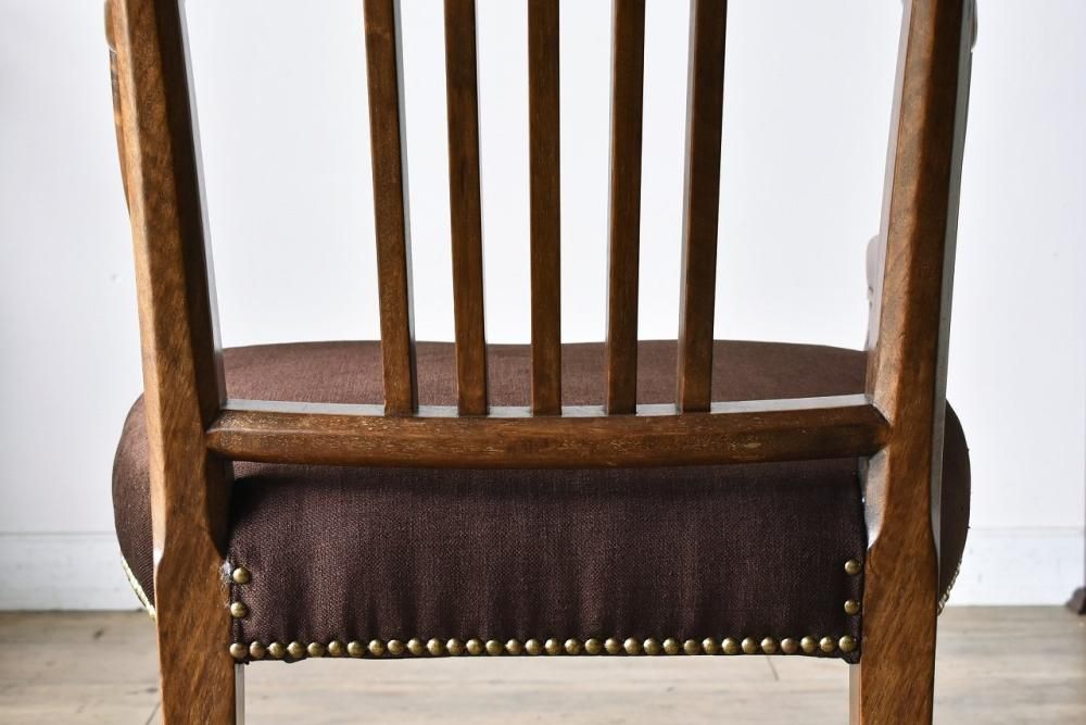 英国アンティーク 希少なマホガニー材 アーム　チェア クラシックスタイル 英国アンティーク 希少なマホガニー材 アーム チェア クラシック