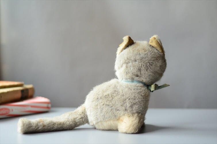 ドイツ製 Steiff ヴィンテージ 青い瞳のグレーのネコ Snuffy cat ドイツ製 Steiff ヴィンテージ 青い瞳のグレーのネコ Snuffy cat