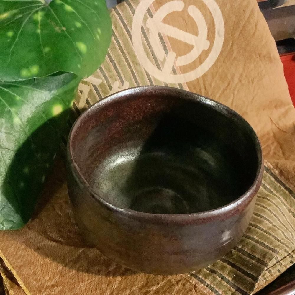 常滑焼 抹茶茶碗 - ANTIQUE LEAVES 常滑焼 抹茶茶碗 - ANTIQUE LEAVES
